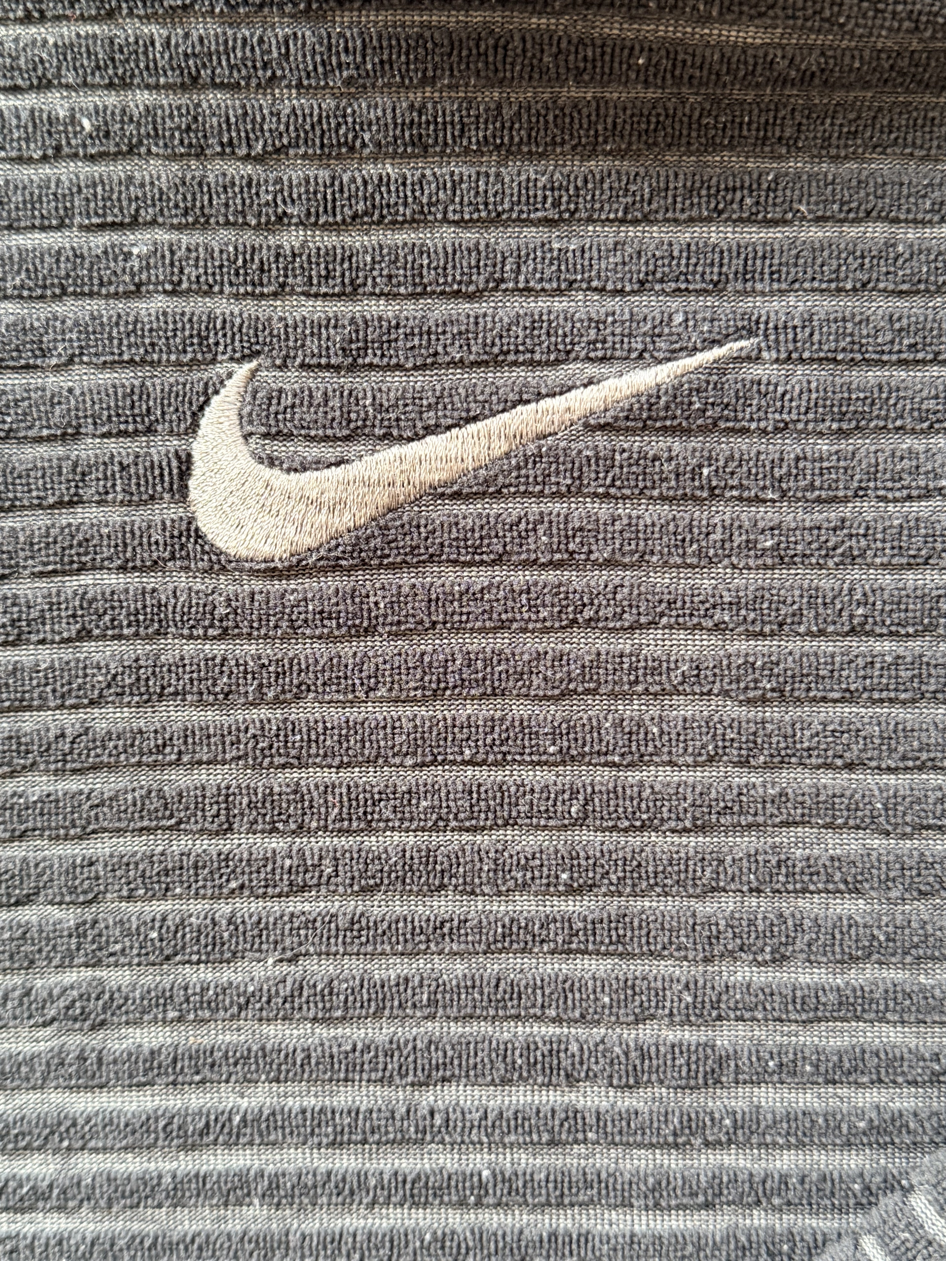 Felpa Nike Zip e Cappuccio Taglia S in Ciniglia